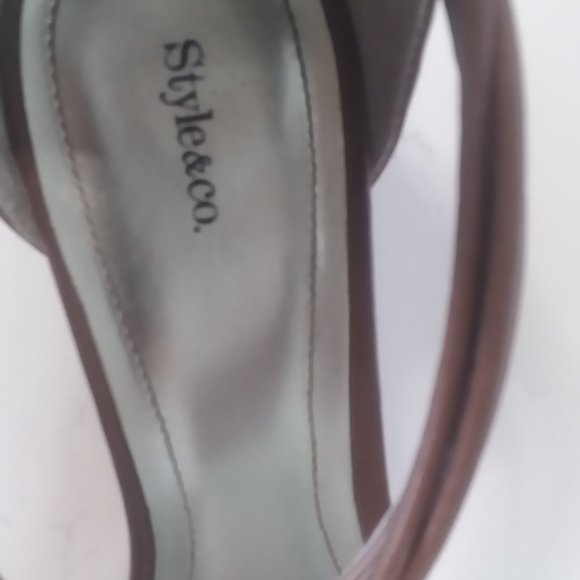 Style and Co Brown Wedge Heel Sandals, Size 9.5 - Picture 2 of 2